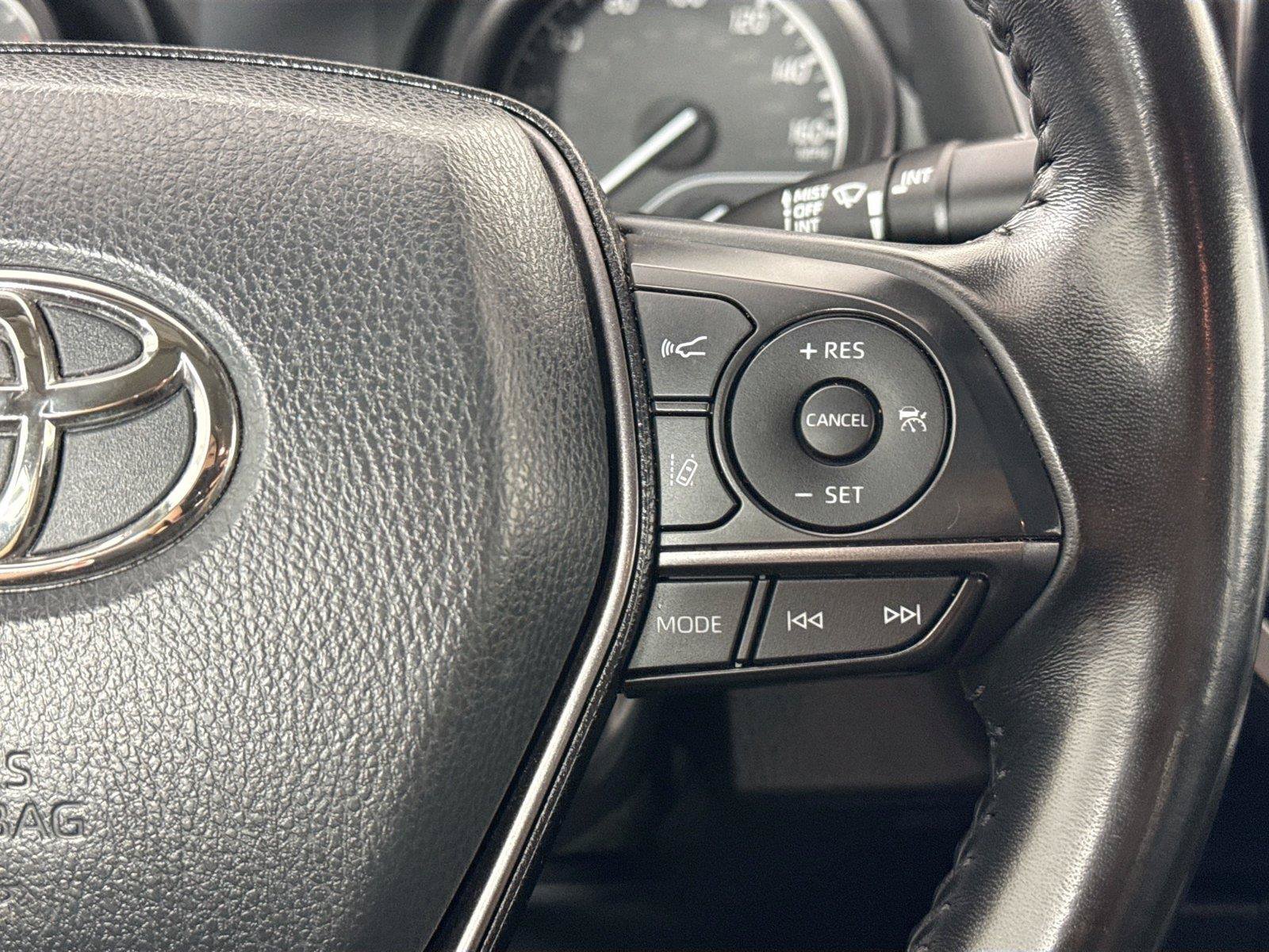 Certified 2023 Toyota Camry SE FWD image 17