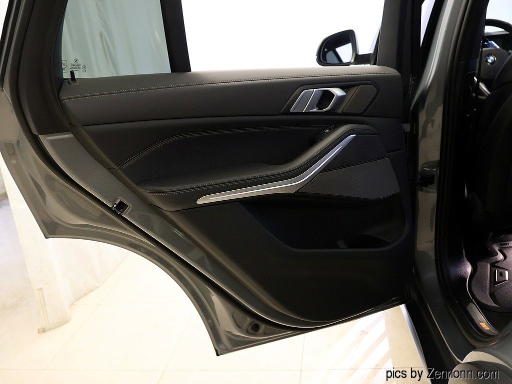 Certified 2025 BMW X5 xDrive40i w/ Premium Package image 30