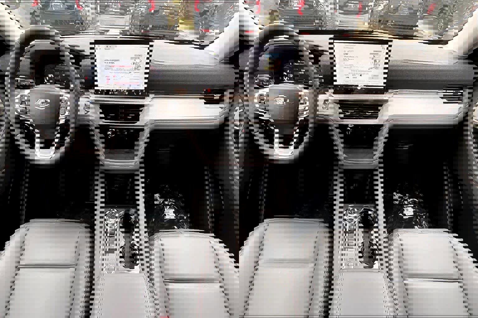 New 2026 Ford Explorer Active w/ Active Comfort Package image 5