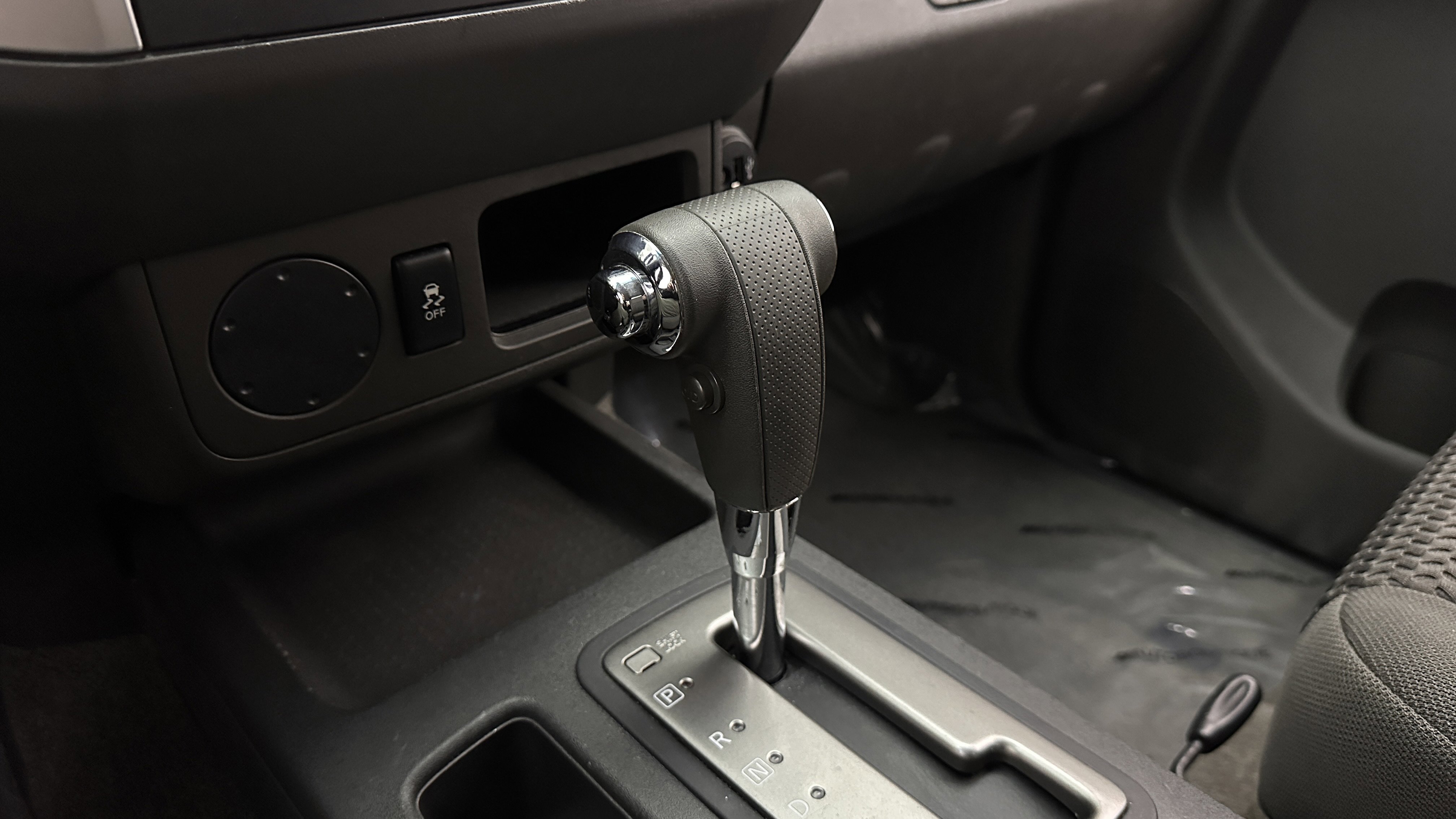 Used 2017 Nissan Frontier SV RWD image 15