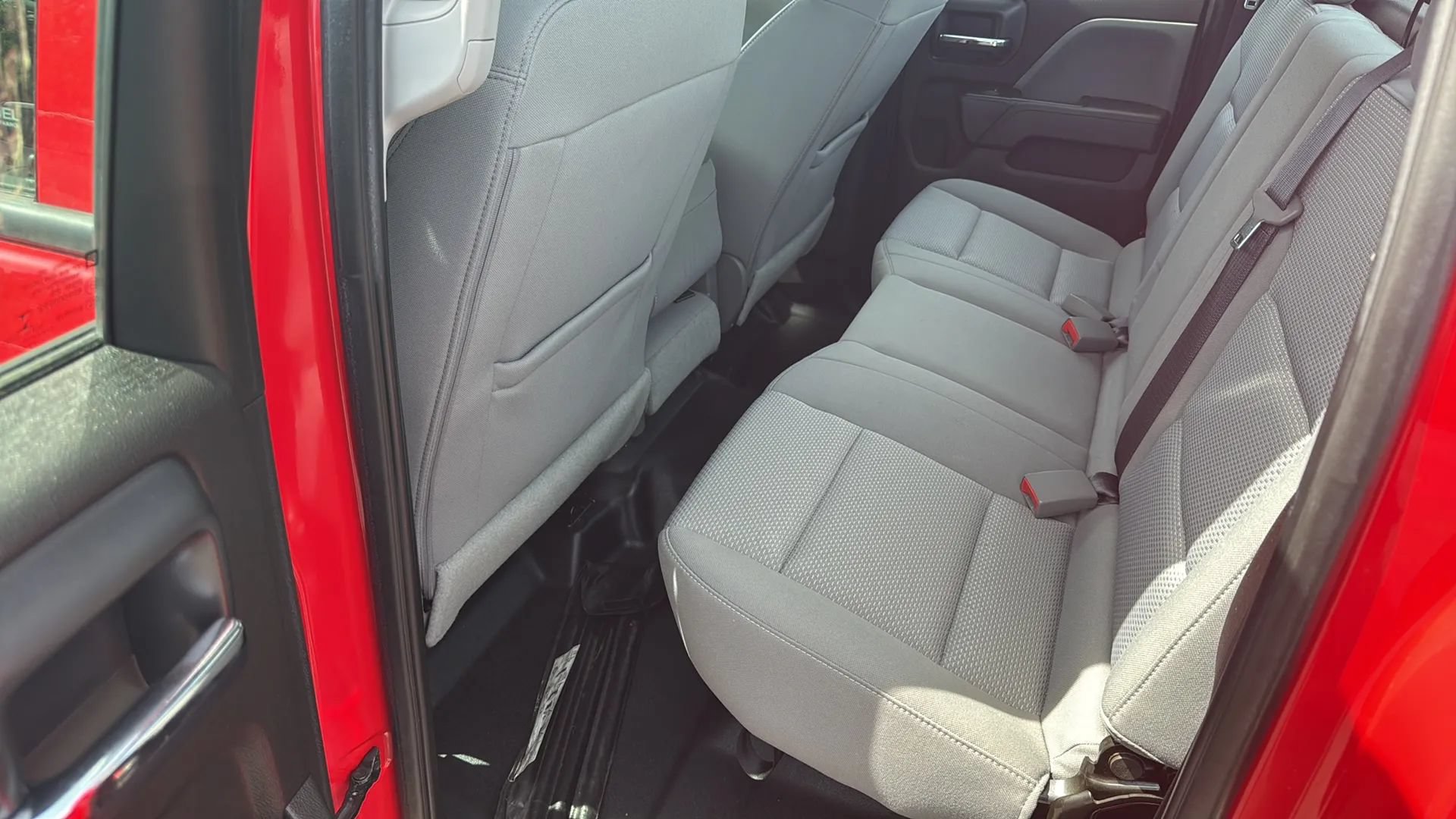 Used 2017 Chevrolet Silverado 1500 W/T AWD/4WD image 12