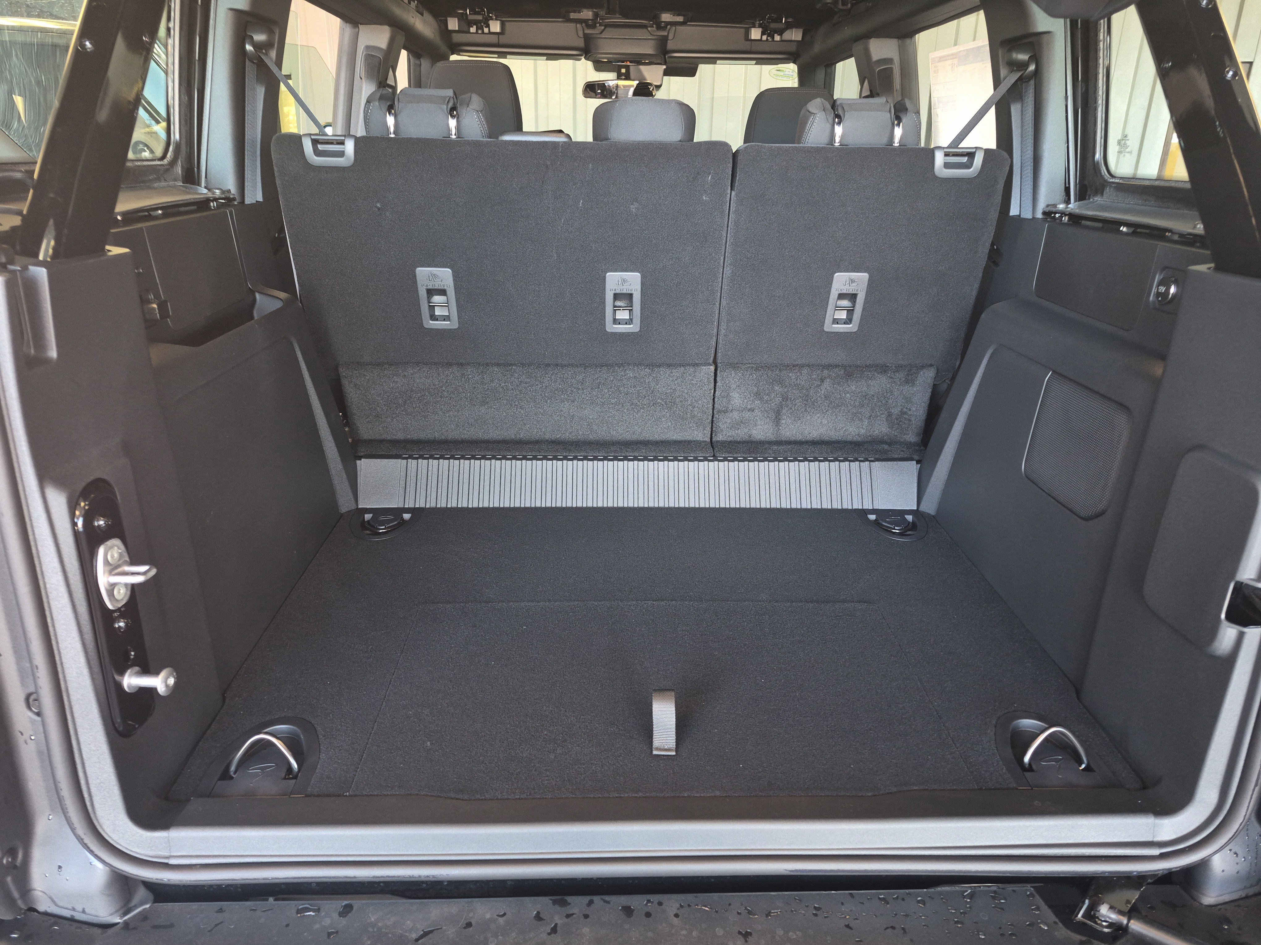 New 2025 Ford Bronco 4-Door w/ Sasquatch Package image 16