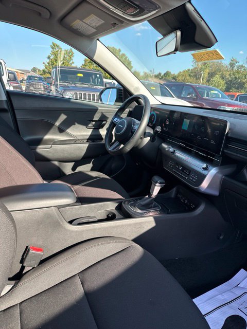 Used 2026 Hyundai Kona SEL Sport FWD image 46