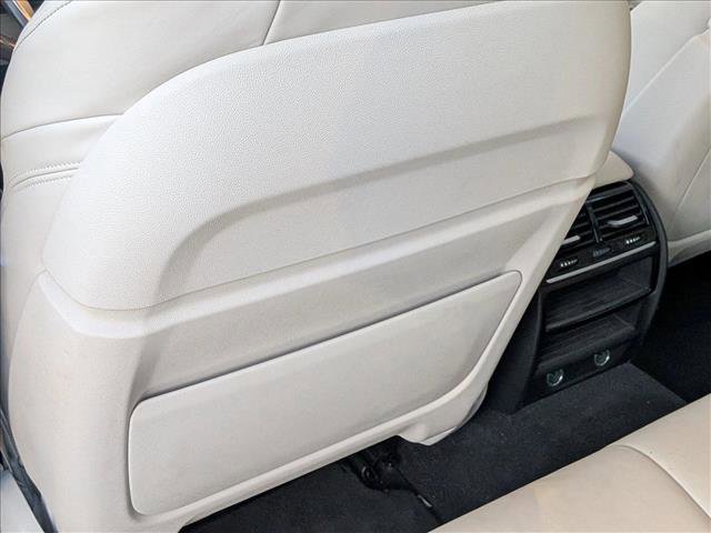 Used 2017 BMW 540i RWD image 18