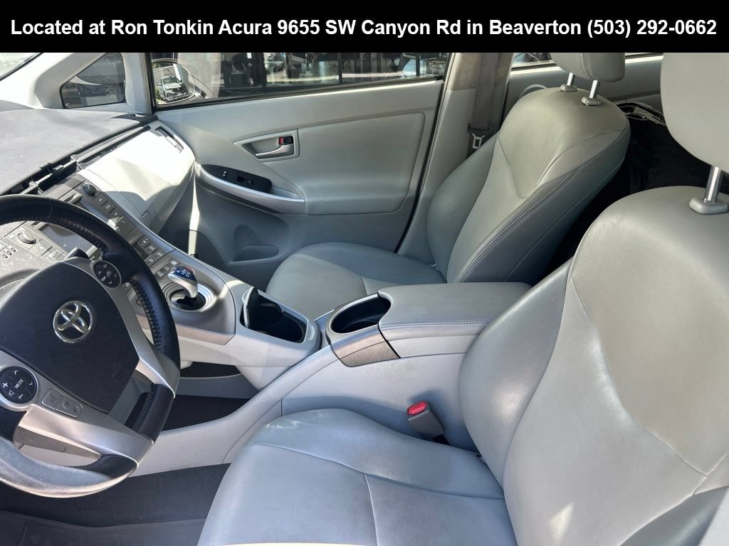 Used 2014 Toyota Prius Four FWD image 10