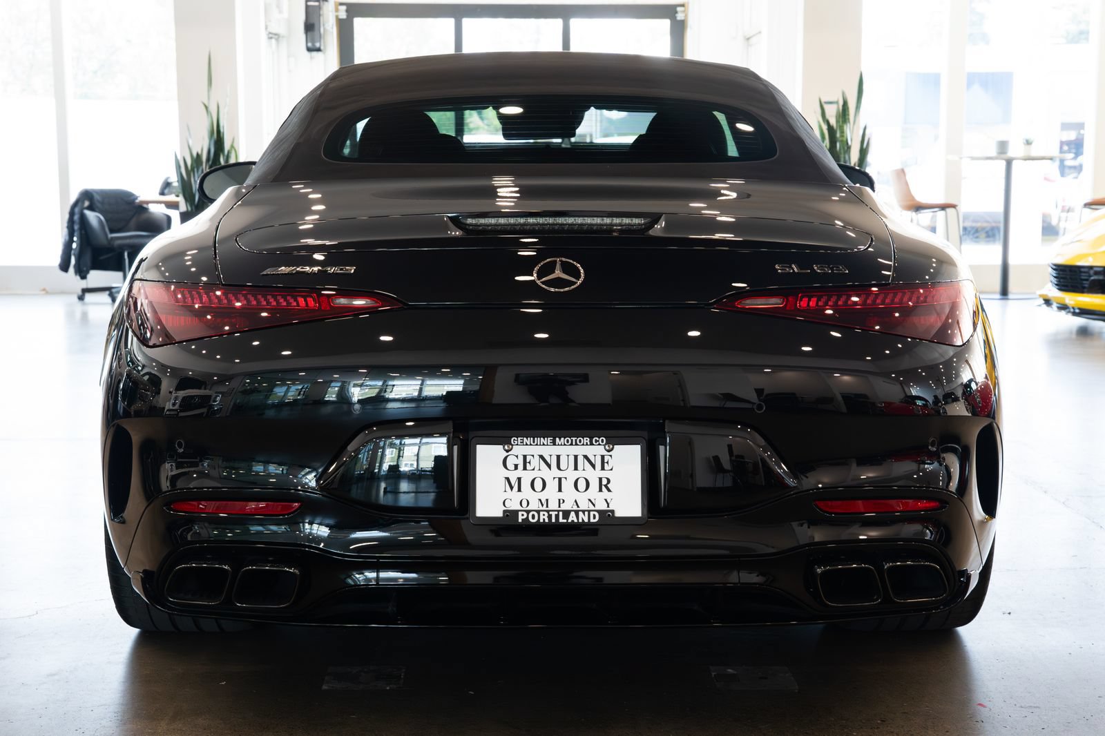 Used 2022 Mercedes-Benz SL 63 AMG 4MATIC image 5