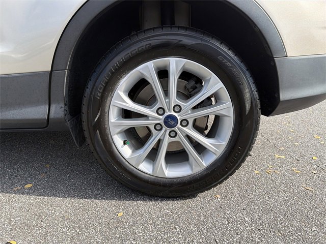 Used 2017 Ford Escape SE w/ Equipment Group 201A image 20