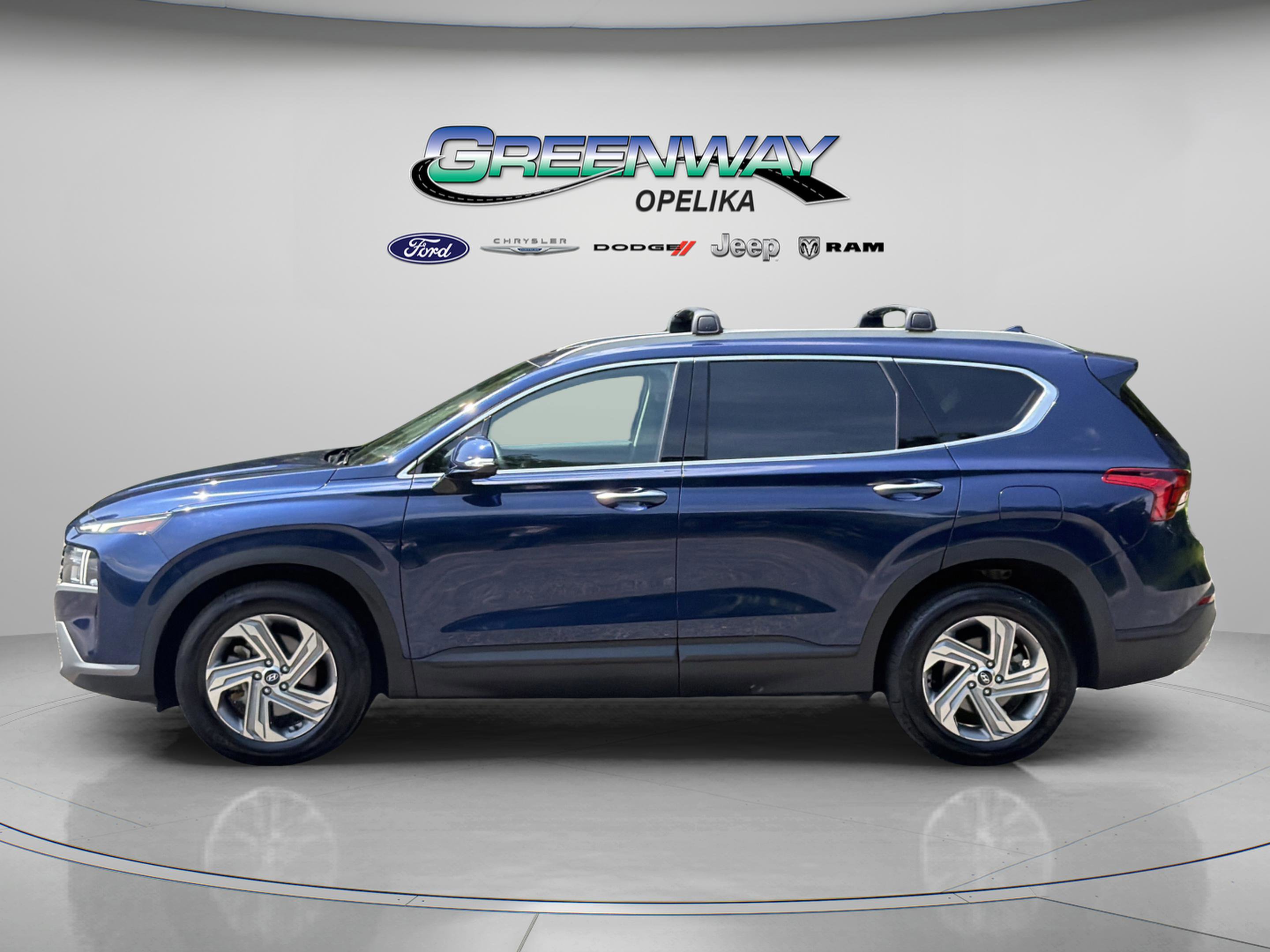 Used 2023 Hyundai Santa Fe SEL FWD image 3
