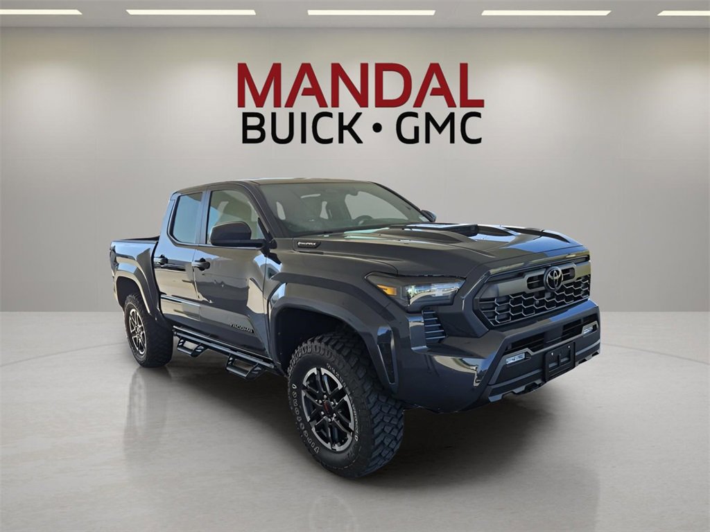 Used 2025 Toyota Tacoma 4x4 Double Cab Hybrid image 4