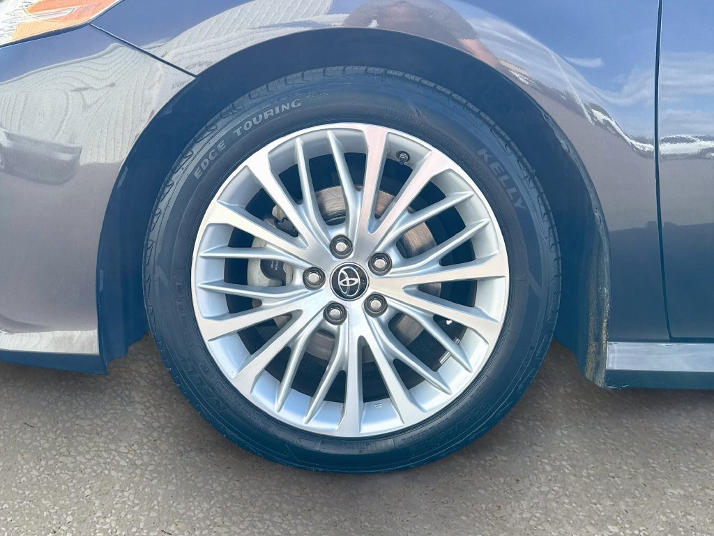 Used 2019 Toyota Camry XLE w/ Driver Assist Package FWD image 30
