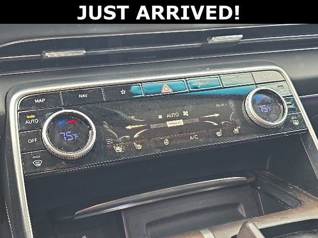 Used 2022 Genesis GV80 2.5T w/ Advanced Package 02 AWD/4WD image 20