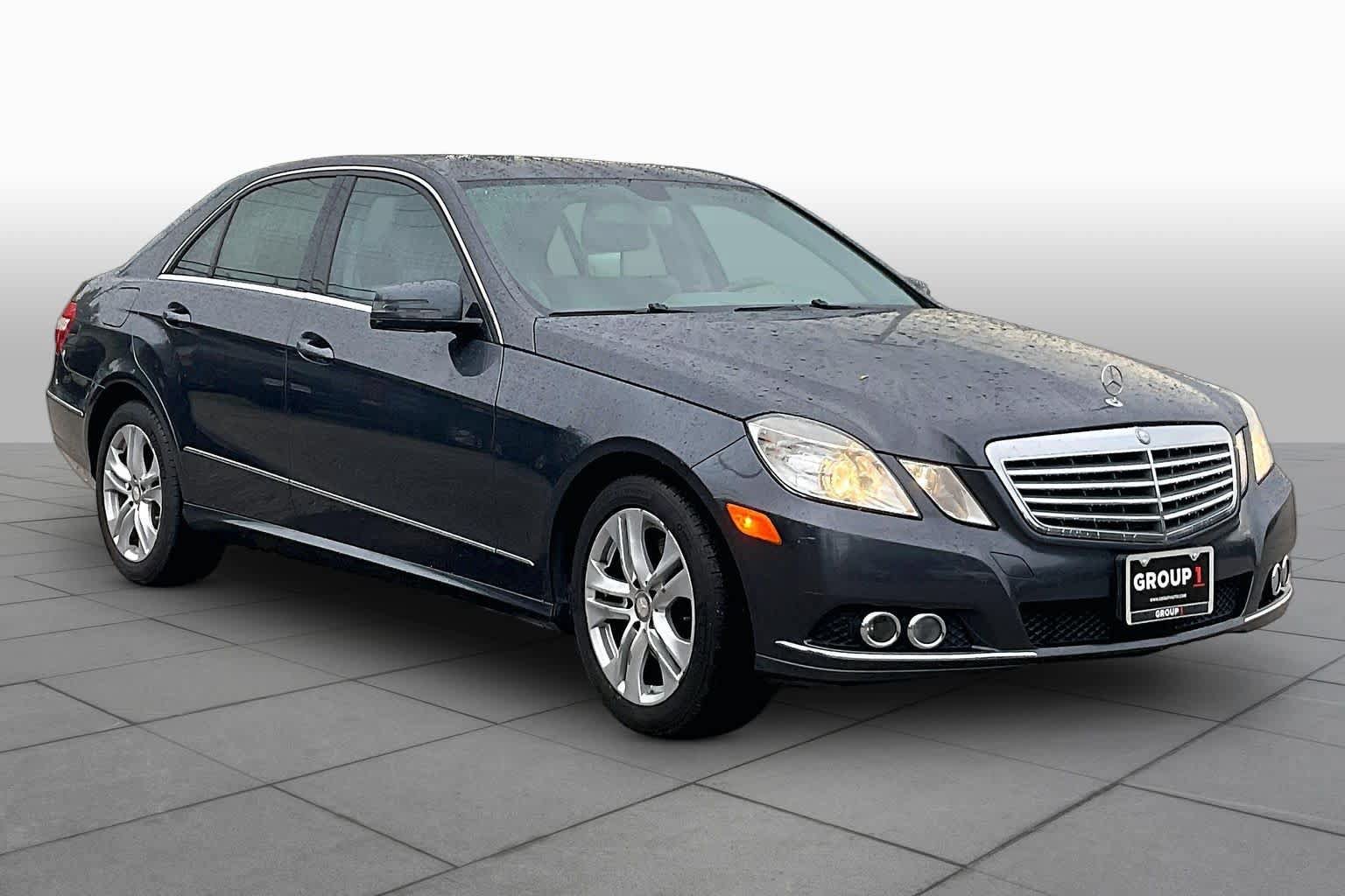 Used 2011 Mercedes-Benz E 350 Sedan image 2