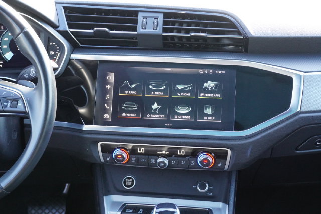 Used 2024 Audi Q3 2.0T Premium AWD/4WD image 23