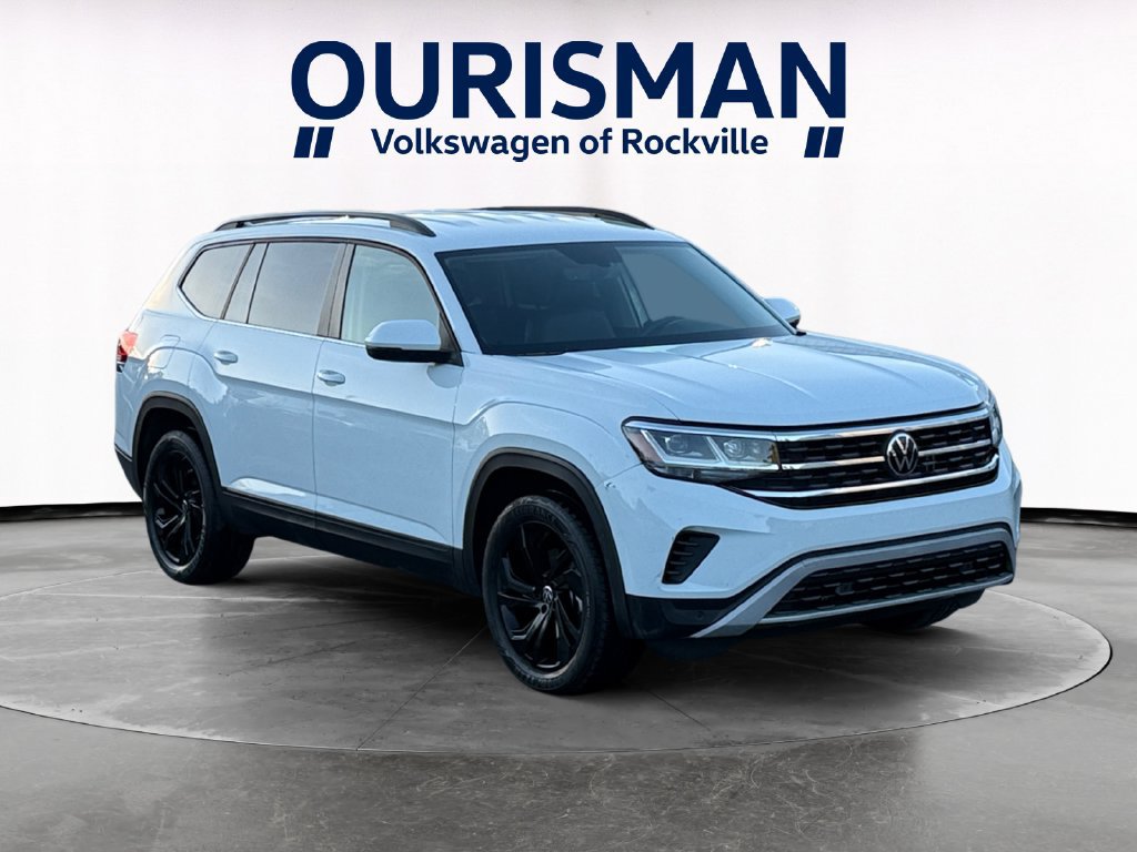 Used 2023 Volkswagen Atlas SE w/ Black Wheel Package AWD/4WD image 1