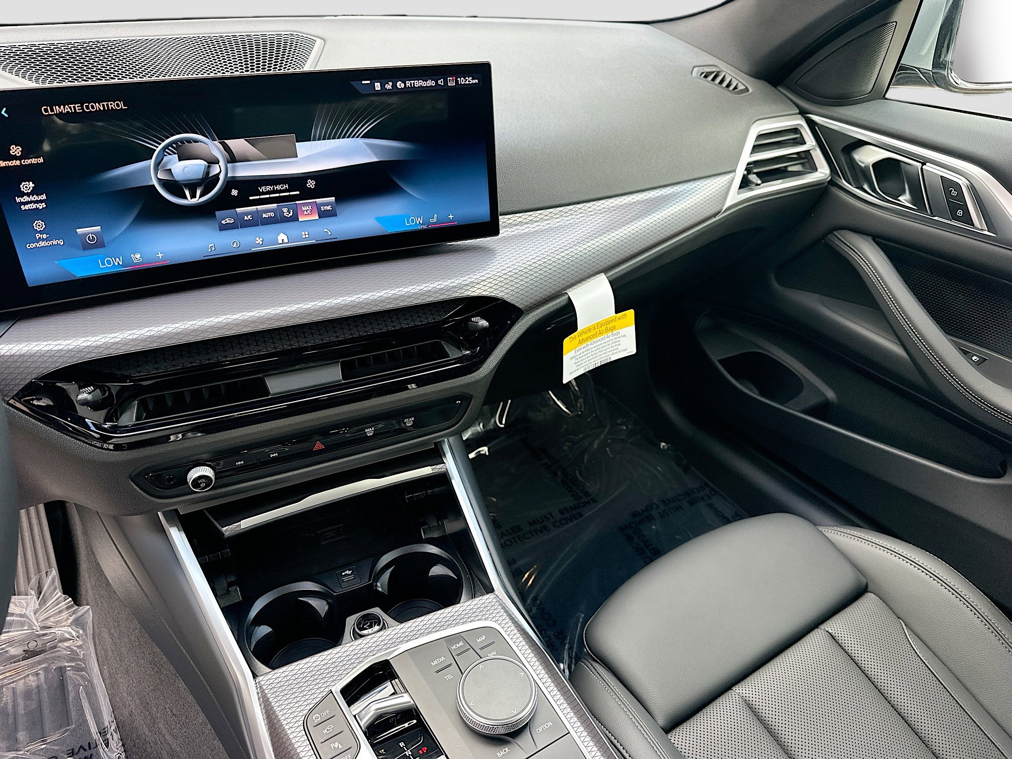 New 2026 BMW 430i Coupe w/ Parking Assistance Package RWD image 18