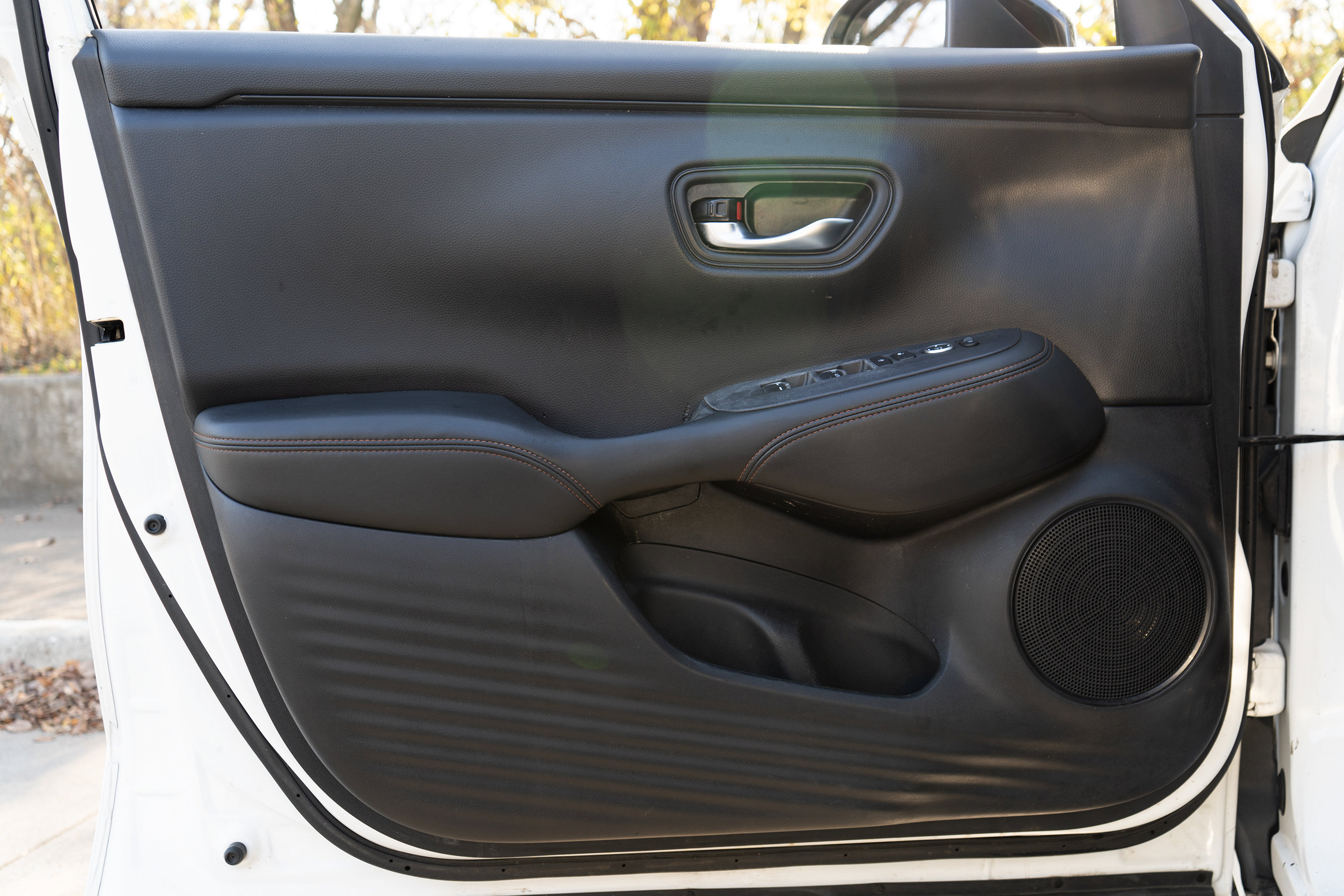 Certified 2024 Honda HR-V Sport image 37