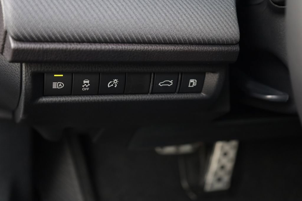 New 2026 Toyota Camry SE FWD image 25
