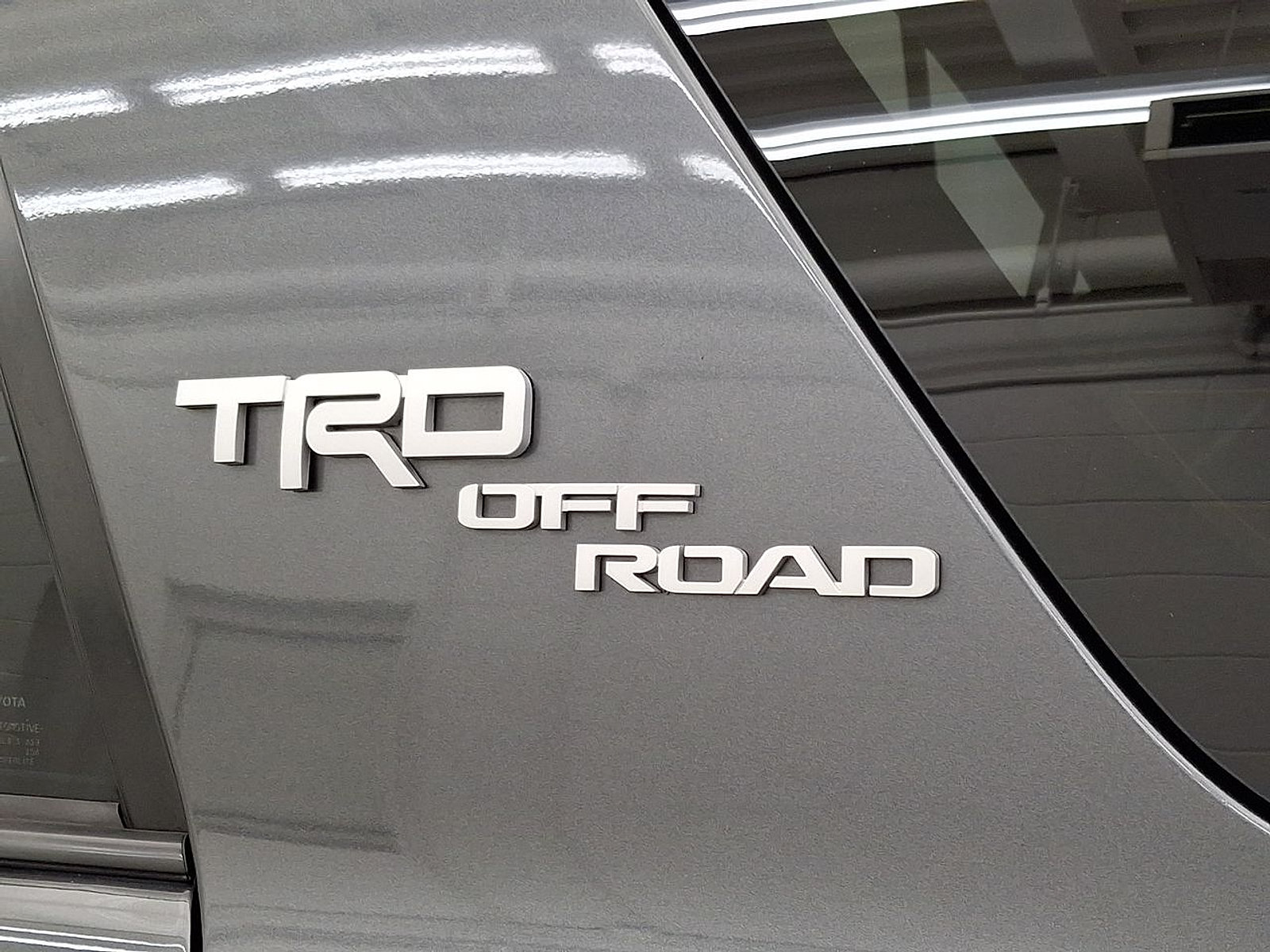 Certified 2019 Toyota 4Runner TRD Off-Road AWD/4WD image 23