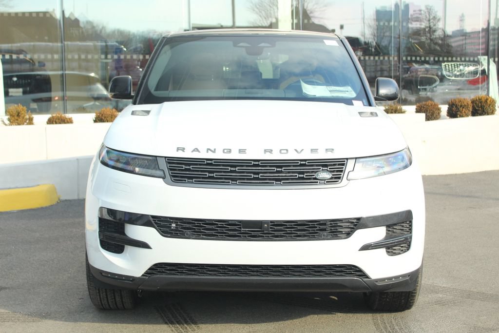 New 2026 Land Rover Range Rover Sport SE AWD/4WD image 8