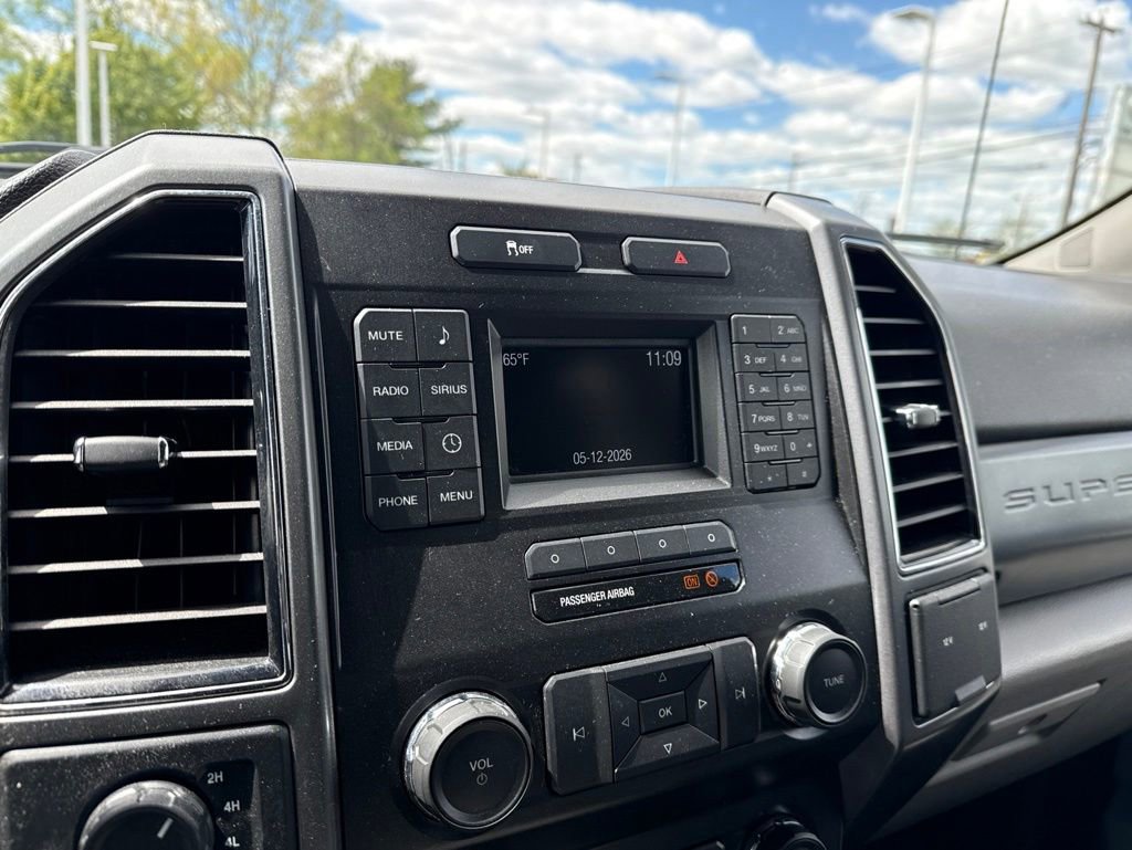 Used 2019 Ford F250 XLT w/ Snow Plow Prep Package AWD/4WD image 19