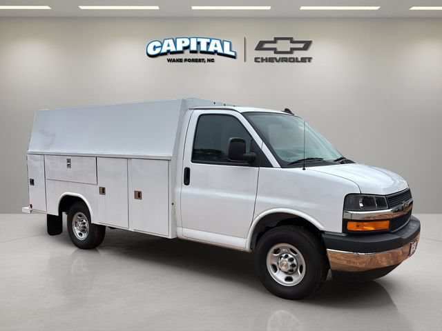 New 2025 Chevrolet Express 3500 w/ Power Convenience Package RWD image 14