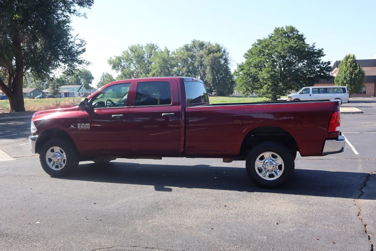 Used 2018 RAM 2500 Tradesman w/ Chrome Appearance Group AWD/4WD image 8