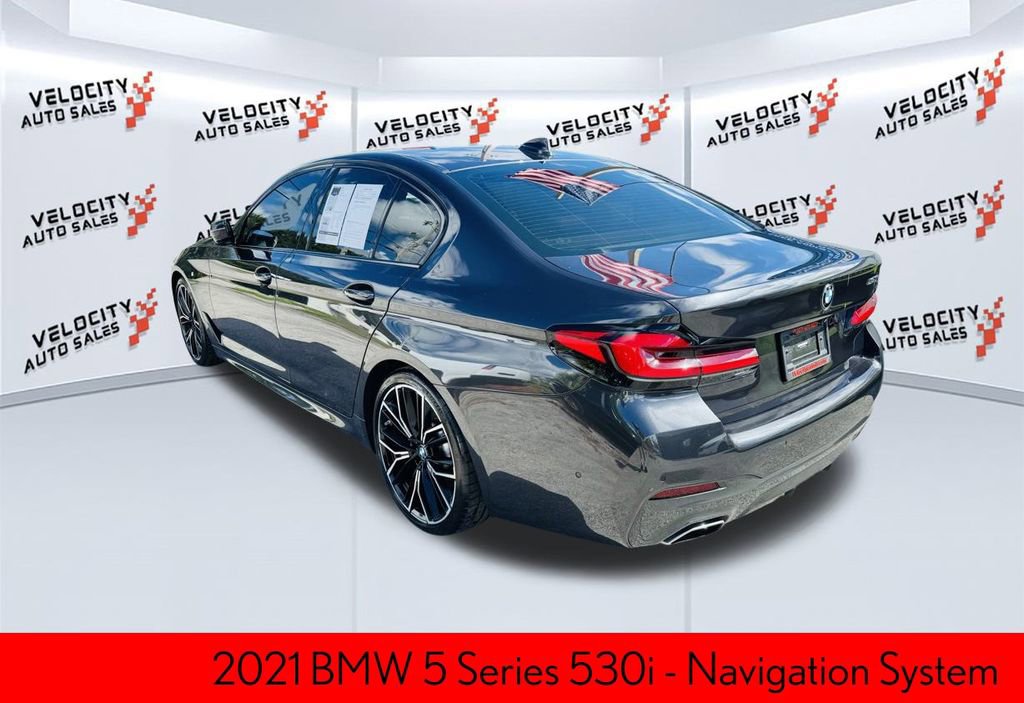 Used 2021 BMW 530i w/ M Sport Package image 5