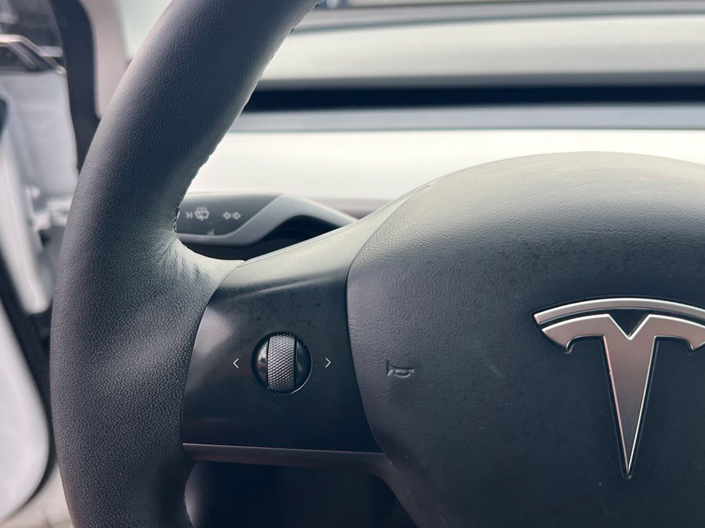 Used 2023 Tesla Model 3 Standard Range RWD image 21