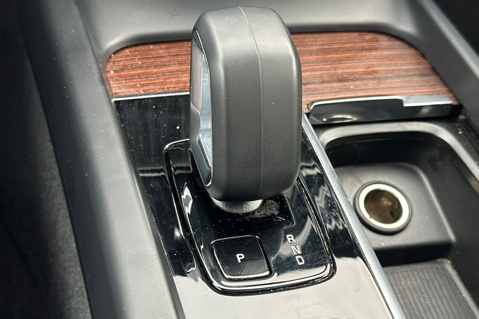 Used 2024 Volvo S60 B5 Plus image 31