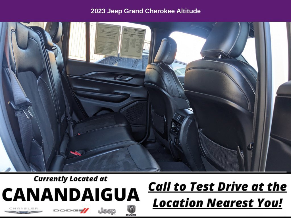 Used 2023 Jeep Grand Cherokee Altitude AWD/4WD image 22
