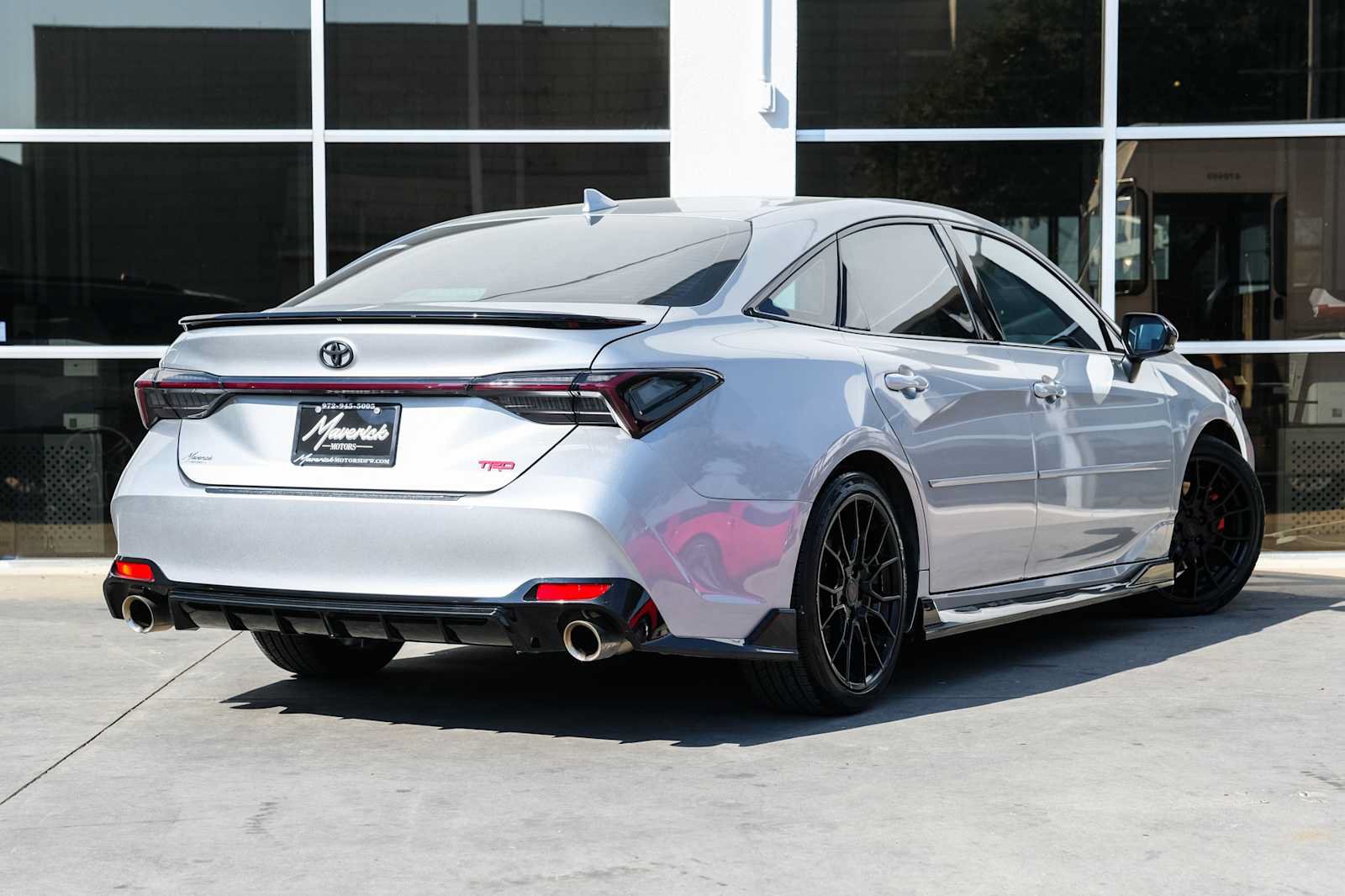 Used 2020 Toyota Avalon TRD FWD image 9