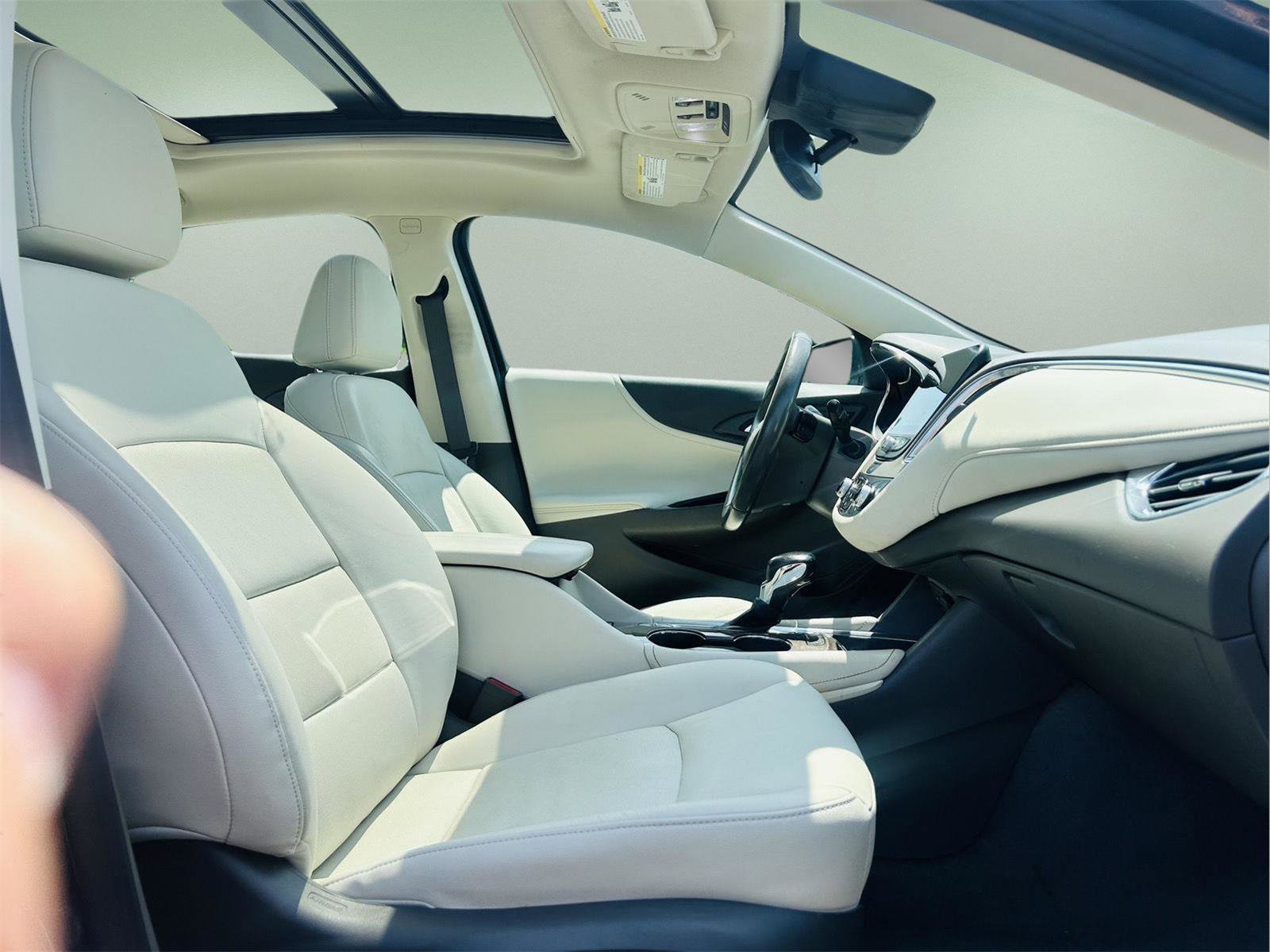 Used 2021 Chevrolet Malibu Premier image 26