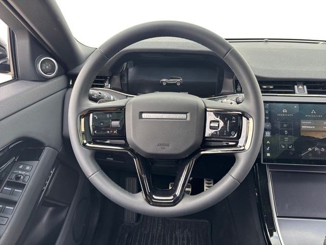Used 2026 Land Rover Range Rover Evoque Dynamic SE AWD/4WD image 13