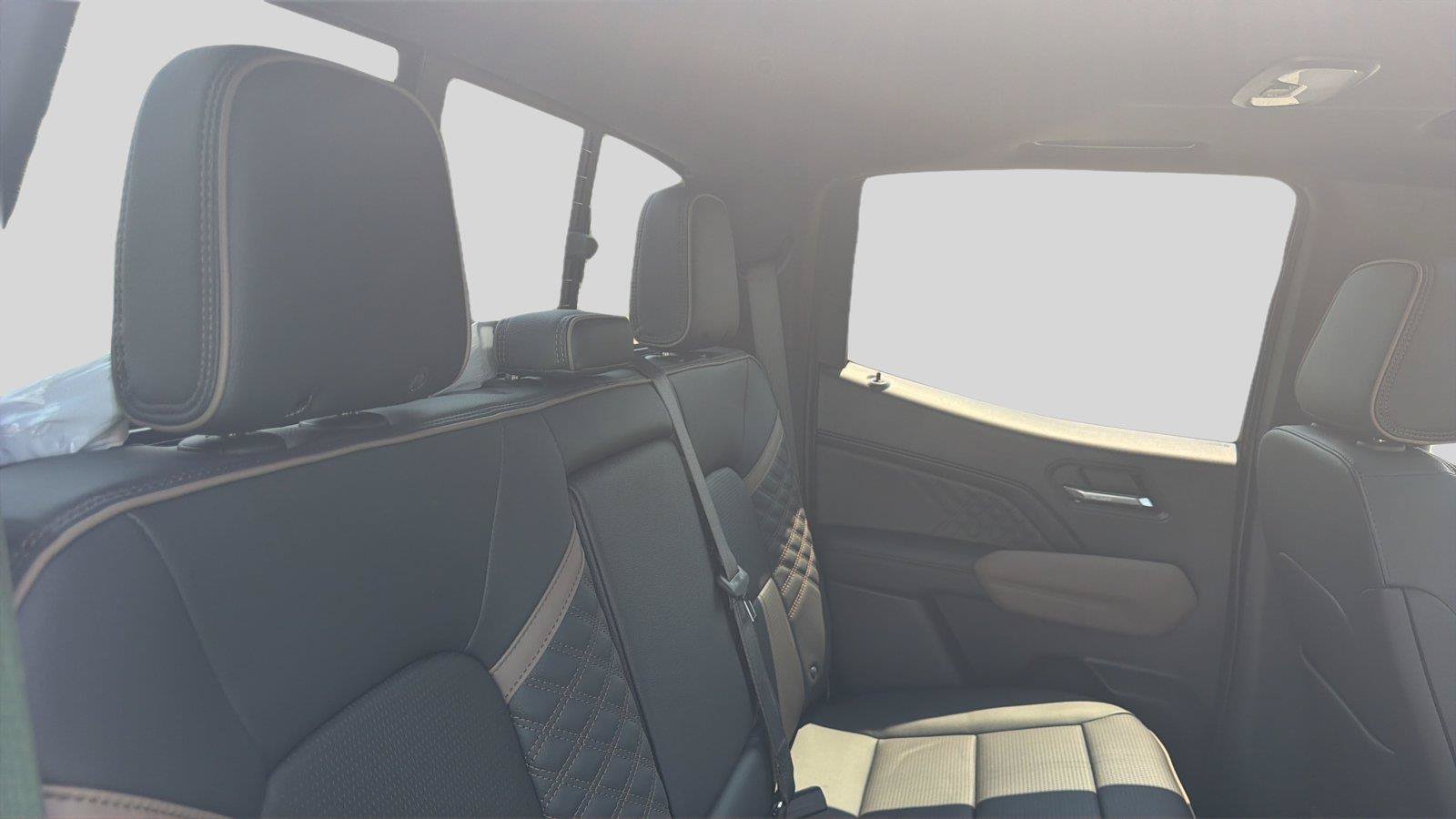 New 2026 GMC Canyon Denali AWD/4WD image 19