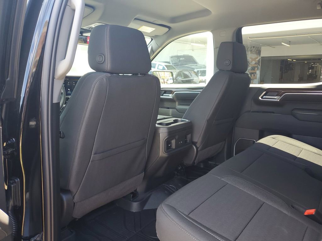 New 2026 Chevrolet Silverado 1500 RST w/ Redline Edition image 15