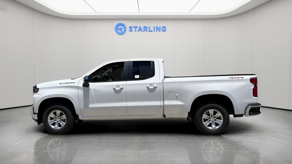 Certified 2020 Chevrolet Silverado 1500 LT w/ Fleet Comfort Package AWD/4WD image 3