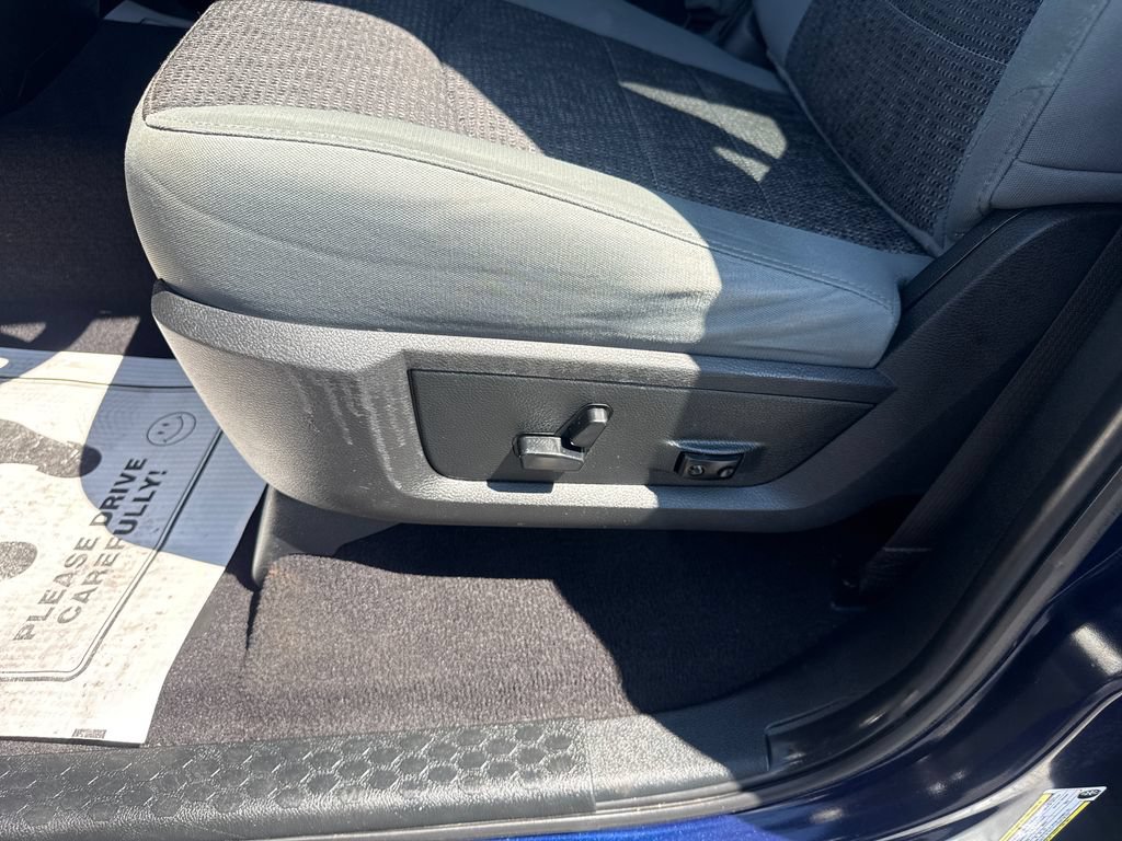 Used 2018 RAM 1500 Big Horn AWD/4WD image 34