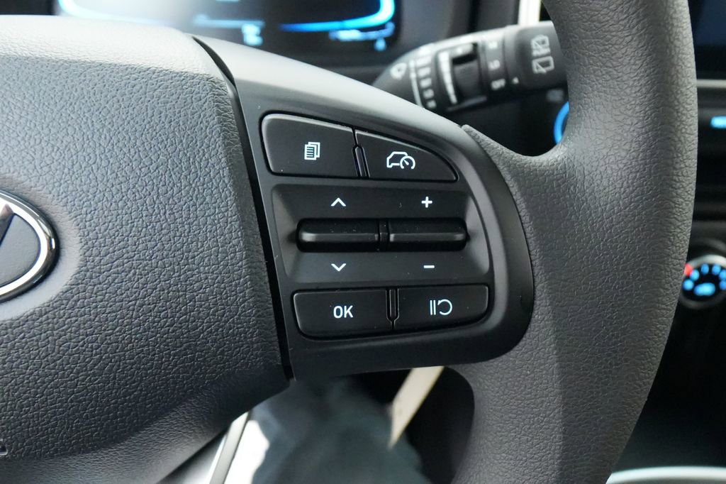 New 2026 Hyundai Venue SE image 31