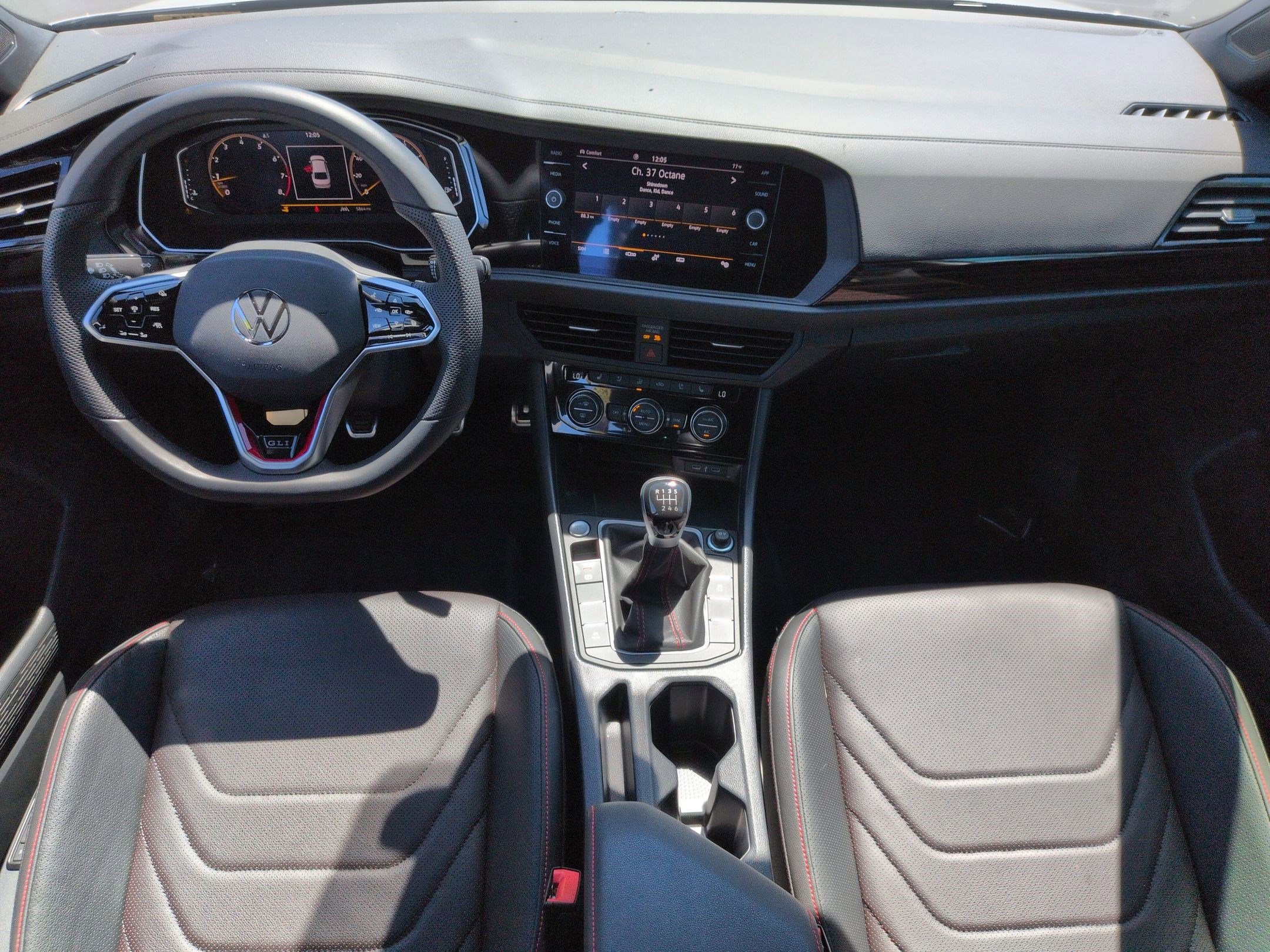 Used 2024 Volkswagen Jetta GLI Autobahn w/ GLI Black Package image 28