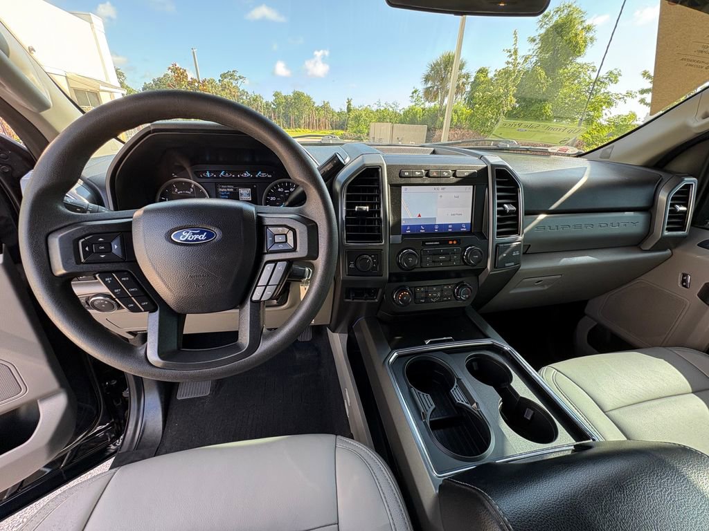 Certified 2021 Ford F250 XLT w/ XLT Premium Package AWD/4WD image 7