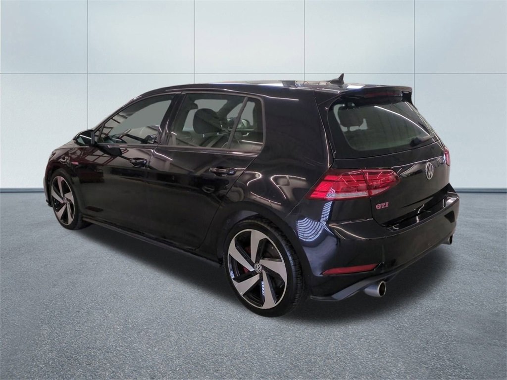 Used 2021 Volkswagen GTI SE image 5