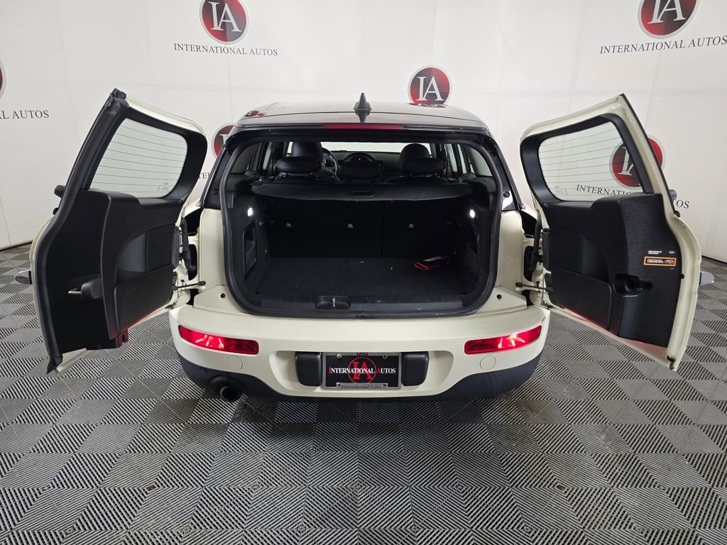 Used 2017 MINI Cooper Clubman ALL4 AWD/4WD image 9