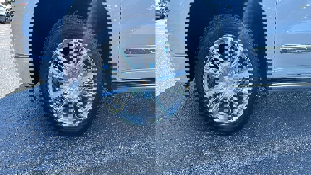 New 2026 Chevrolet Silverado 1500 High Country image 9