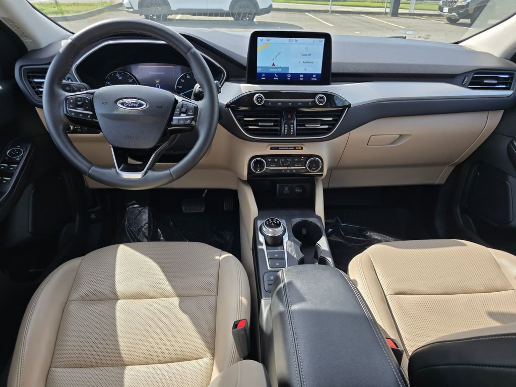 Used 2022 Ford Escape SEL image 18