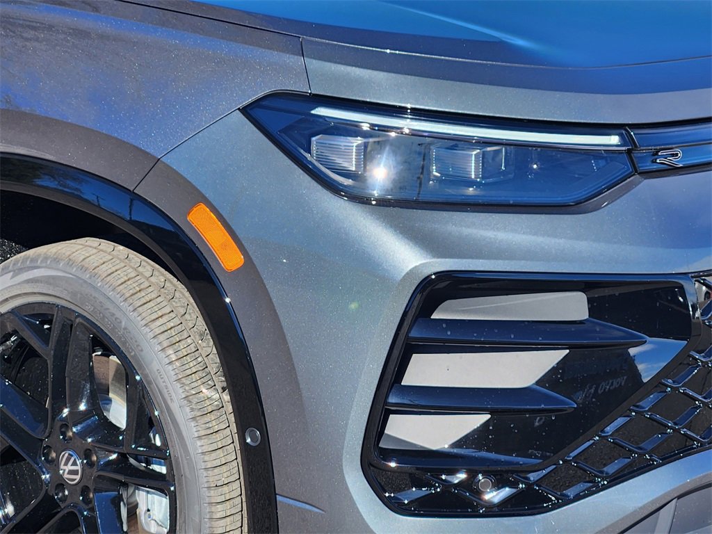 New 2026 Volkswagen Tiguan SE R-Line image 27