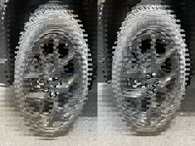 New 2026 Chevrolet Traverse RS w/ LPO, Floor Liner Package image 34