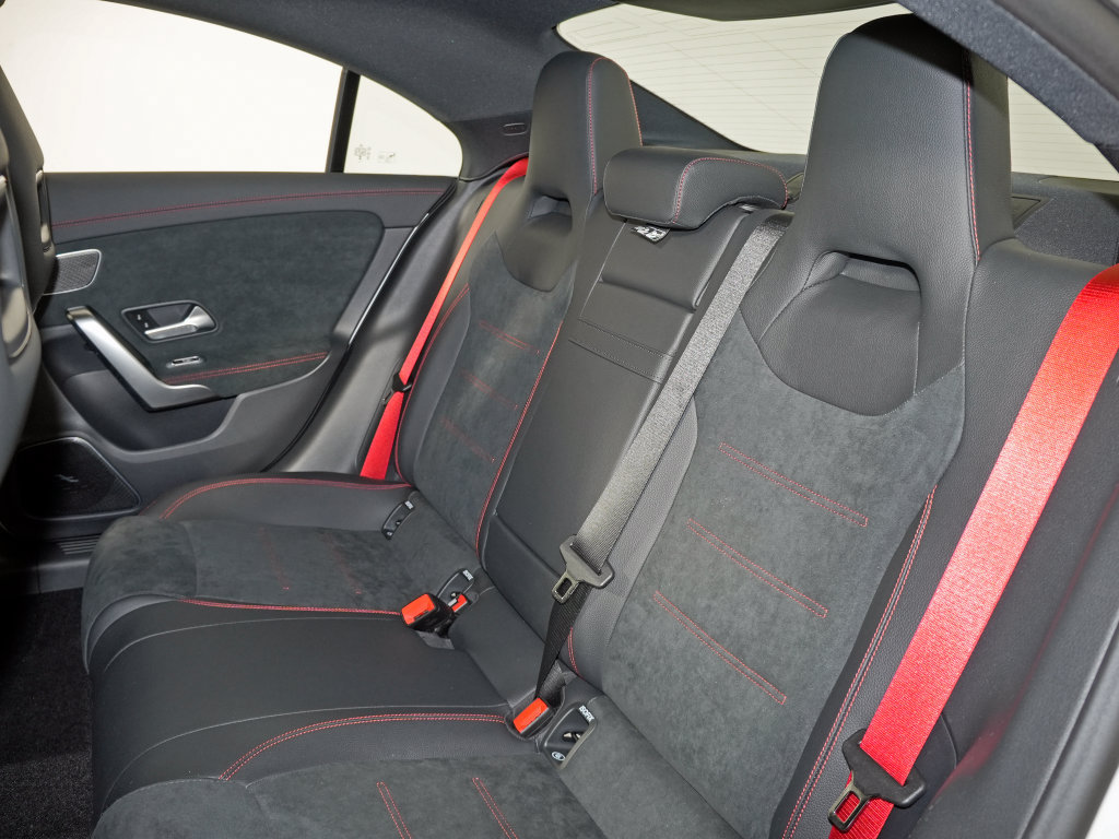 Certified 2025 Mercedes-Benz CLA 35 AMG 4MATIC image 17