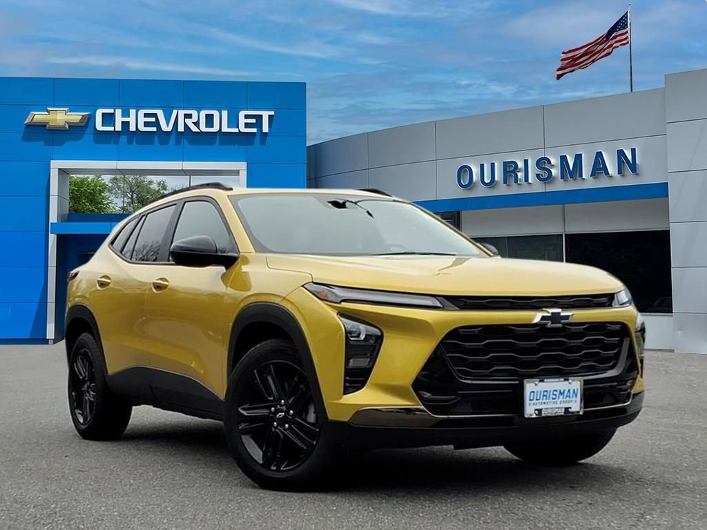 Certified 2024 Chevrolet Trax ACTIV w/ Driver Confidence Package