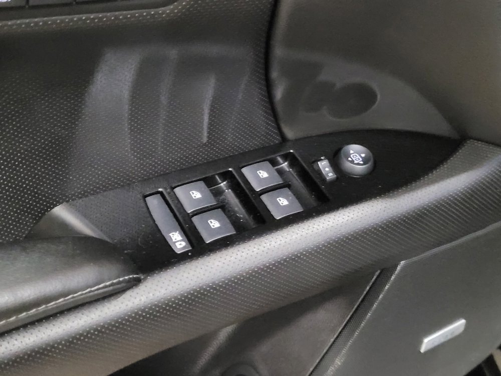 Used 2013 Cadillac XTS Premium image 27