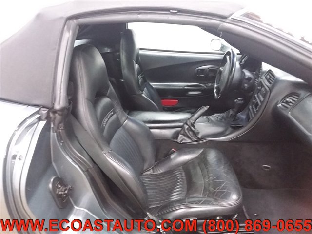 Used 2004 Chevrolet Corvette Convertible w/ Preferred Equipment Group RWD image 13
